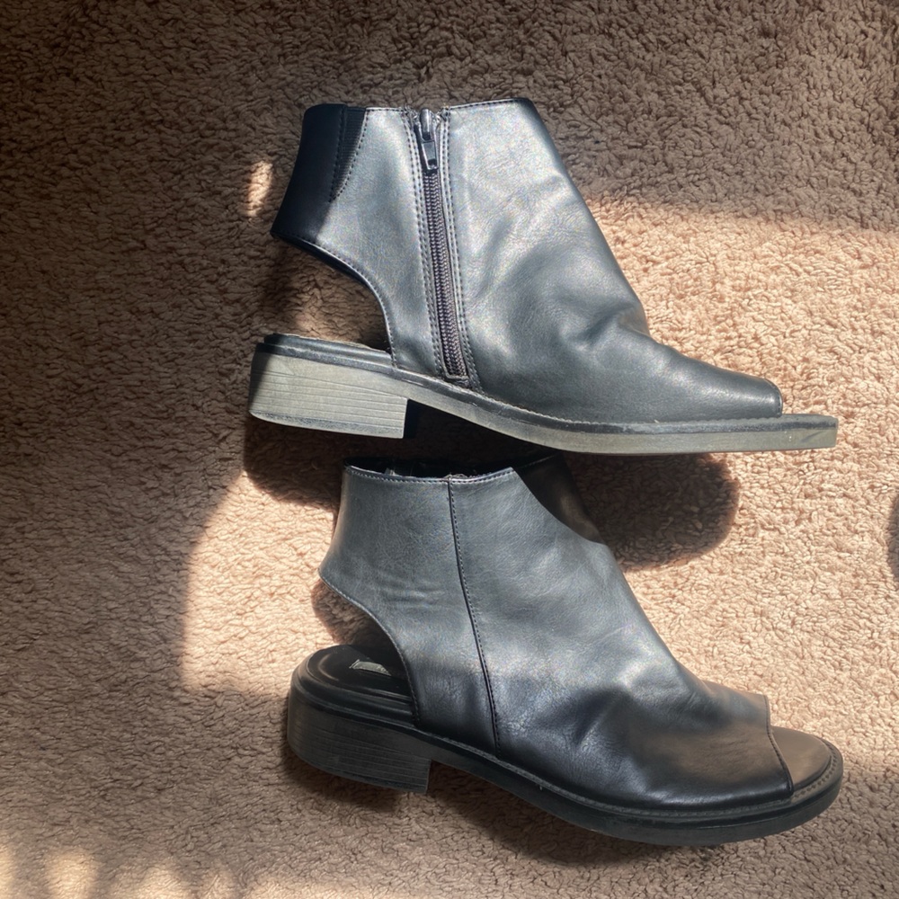 Black Forever 21 Shoes